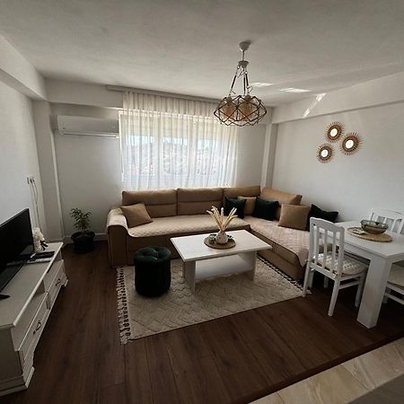 Apartman Dbb Nikšić Eksteriør bilde